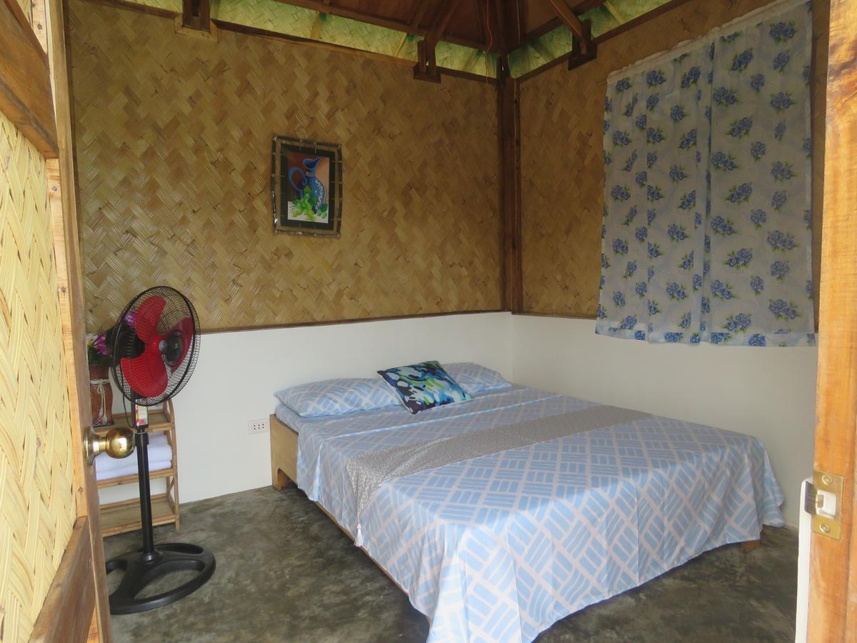 Bella Louise Lodging House Bar And Resto Busuanga Exterior foto